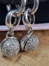 Super mooie creolen charms met creolen zilver en staal