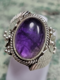 Zilveren ring Amethist maat 17