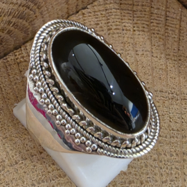 ring echt zilver met zwarte onyx. Maat 20