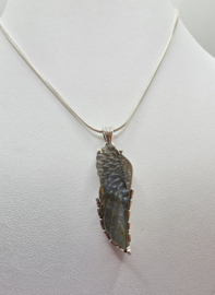 Echt Zilveren hanger Labradoriet Angel wing
