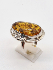 Echt zilveren ring met Barnsteen, een kunstwerk!!
