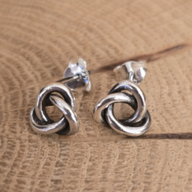 Echt zilveren endless knot oorknopjes 9 mm