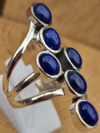 Prachtige echt zilveren ring met Lapis Lazuli.   Maat  20.5.