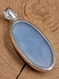 Echt zilveren hanger met Blauwe Opaal.