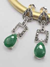 Prachtige echt zilveren oorbellen met Marcasiet en groene  onyx