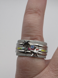 ixxxi ring compleet, maat 17.5 met limited edition basisring.