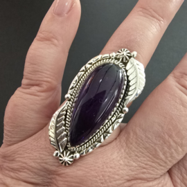 Prachtige echt zilveren ring met Amethist. Maat 20.5