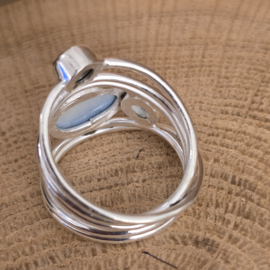 Echt zilveren  ring met Blauw Agaat, onyx en Topaas, maat 18