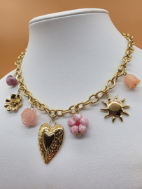 collier met  harsbloemen, keramiek, zon, hart