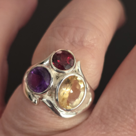 Echt zilveren multi stone ring, maat 19