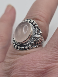 Echt zilveren ring met rozenkwarts maat 18.5