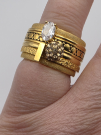 ixxxi ring compleet, maat 17 met limited edition basisring.