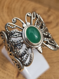 Echt zilveren vlinder ring met groene onyx.  Maat 20.5.