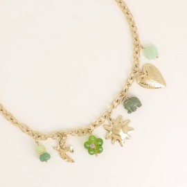 Collier met zon, bloem, olifant, hart, gegraveerde vogel, klaver