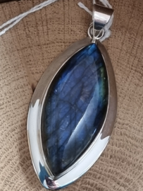 Zilver hanger Labradoriet