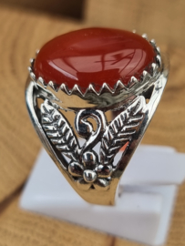 Prachtige echt zilveren  ring met Carneool.  Maat 20.5