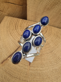 Prachtige echt zilveren ring met Lapis Lazuli.   Maat  20.5.