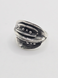 Echt zilveren fantasie ring prachtig model maat 17