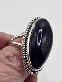Zilveren ring Amethist maat 18