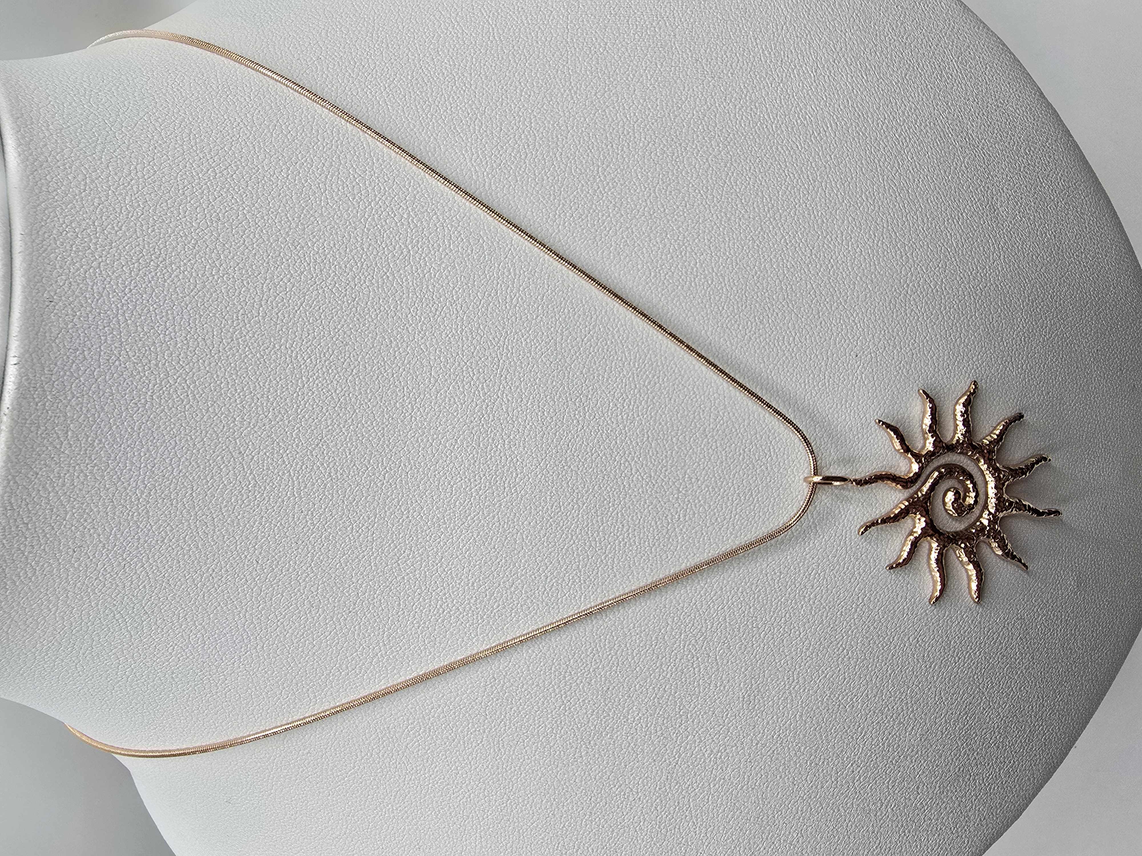 ixxxi Collier met hanger Sol Suave Rosé
