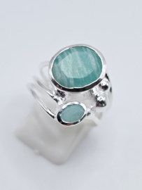 Echt zilveren ring met Amazoniet, maat 18.5.