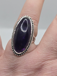 Zilveren ring Amethist maat 18