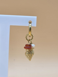 Creolen met bedeltjes bedeltjes schelp, kreeft, natuurlijke stenen en zoetwaterparels