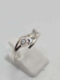 Echt zilveren dames ring Maat 18.5 met zirconia