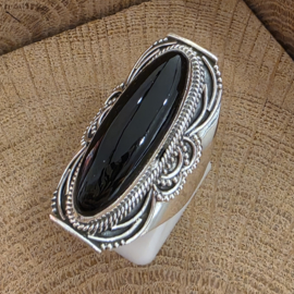 ring echt zilver met zwarte onyx. Maat 19