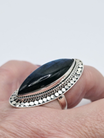 Echt zilveren ring met Labradoriet maat 18