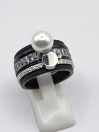 ixxxi ring compleet maat 19, 12 mm breed, Limited edition basis