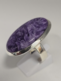 Echt zilveren ring met Charoiet, maat 20