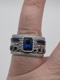 ixxxi ring compleet, maat 19 met limited edition basisring.