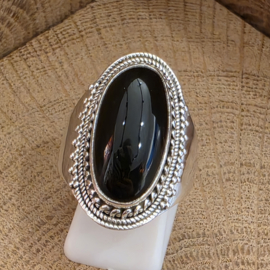 ring echt zilver met zwarte onyx. Maat 20