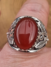 Prachtige echt zilveren  ring met Carneool.  Maat 20.5
