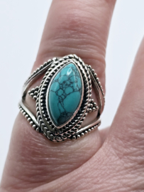 Echt zilveren ring met Turquoise maat 17