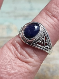 Echt zilveren ring met Saffier, maat 17