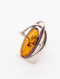 Prachtige echt zilveren ring met Barnsteen, maat 17.5