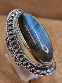 Echt zilveren ring met Labradoriet maat 19