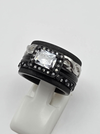ixxxi ring compleet, maat 17 met limited edition basisring.