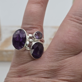 echt zilveren ring Amethist. Maat 18.5