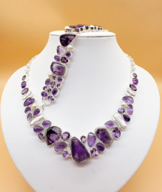 Schitterend 925 zilveren sieraden set, paars tinten.