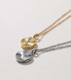 Sunray Necklace – Photo Locket Pendant Silver