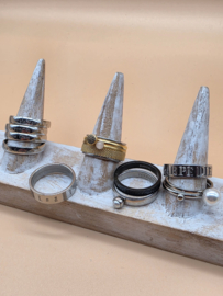 ixxxi ringen set compleet maat 18. 1 basis en 13 vulringen. 20268