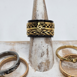 ixxxi ringen set compleet maat 17. 1 basis en 10 vulringen. 25-325