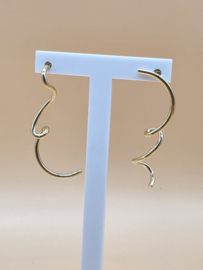 Oorstekers golvende lijn