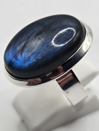 Echt zilveren ring met Labradoriet maat 18