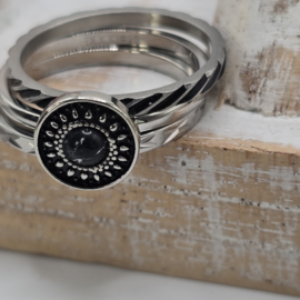 ixxxi ring compleet maat 18 en 10 mm breed 25-101