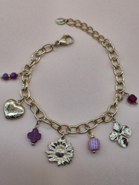 Armband met zon, bloem, hart, natuursteentjes.