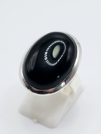 ring echt zilver met zwarte onyx. Maat 17